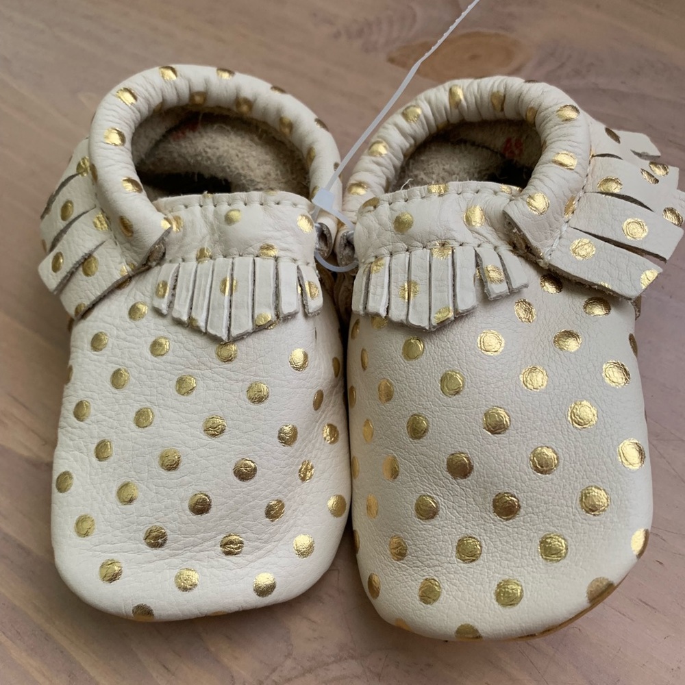Freshly Picked New Sz 4 Moccasins